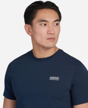 Navy Men Barbour International Essential Small Logo T-Shirts | US-4092OWVDF