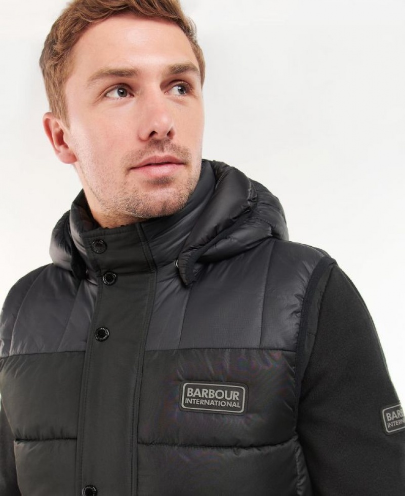 Black Men Barbour International Peak Baffle Vest | US-2391FBOYW